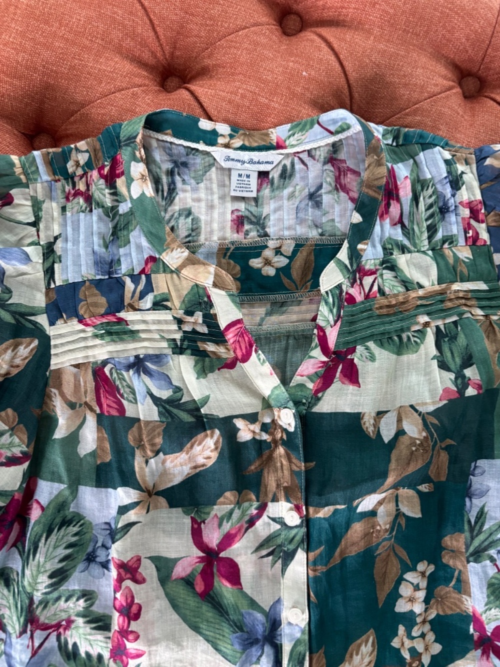 Tommy Bahama Hightide Green Floral  Blouse Sz M - Picture 3 of 12